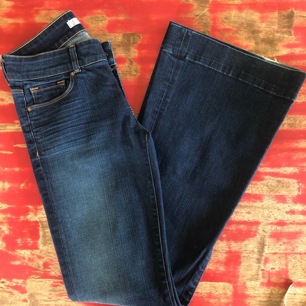 28/6 J Brand Lovestory Flare Jean
